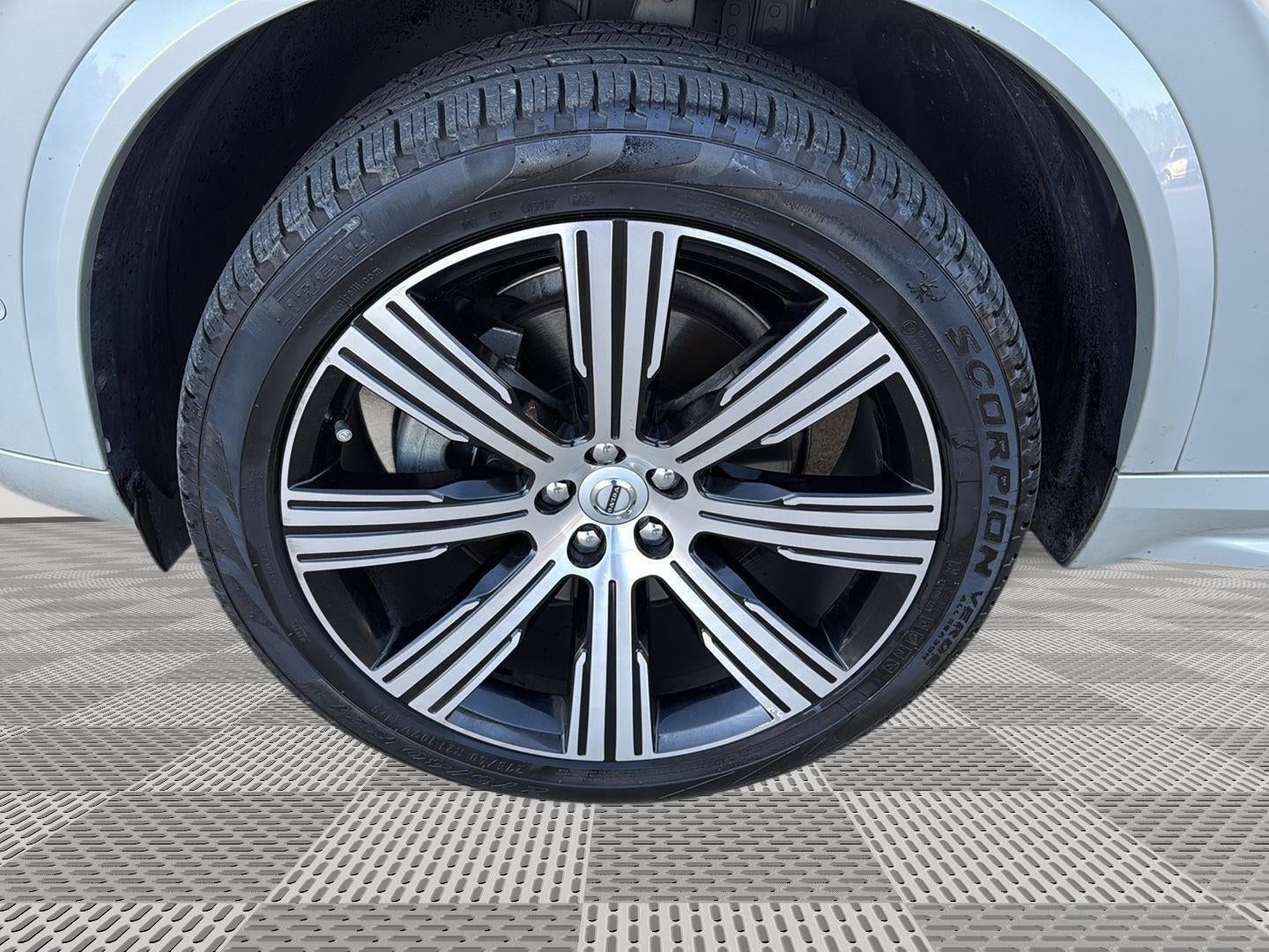 2021 Volvo XC90 Inscription