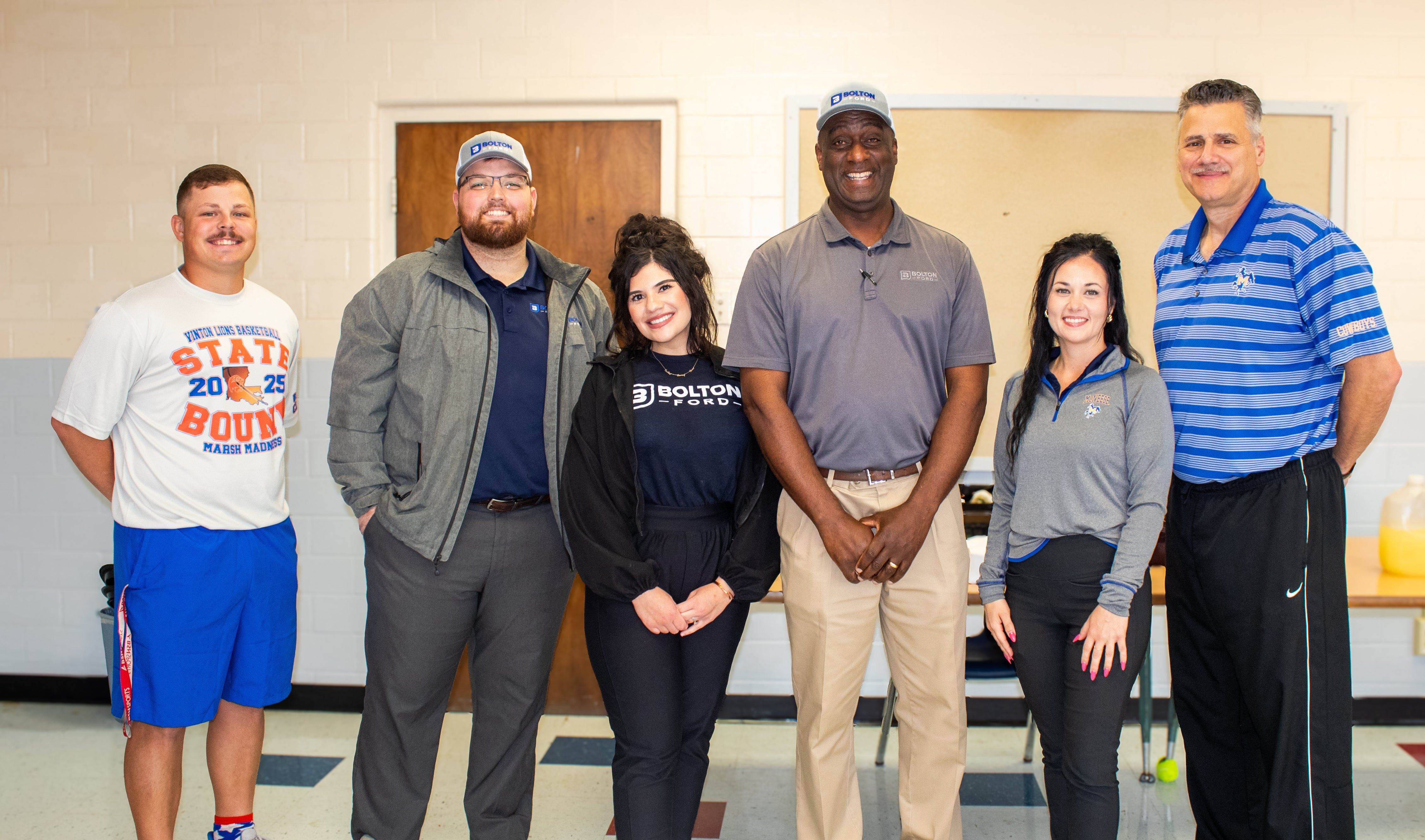 Fed Vinton High Boys Basketball Team Near Lafayette